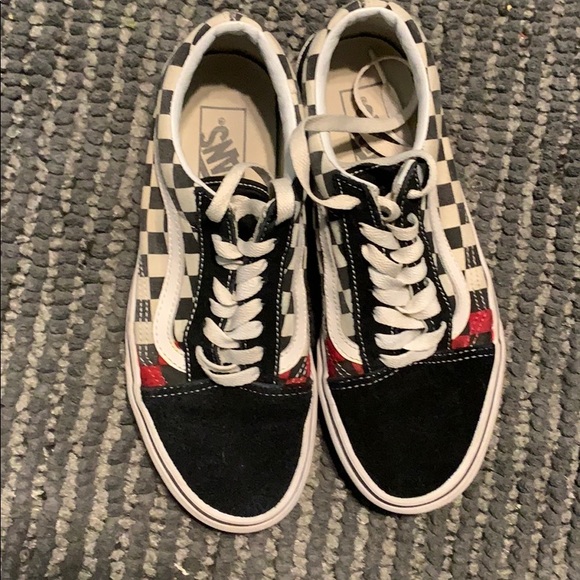 sharpie on checkered vans